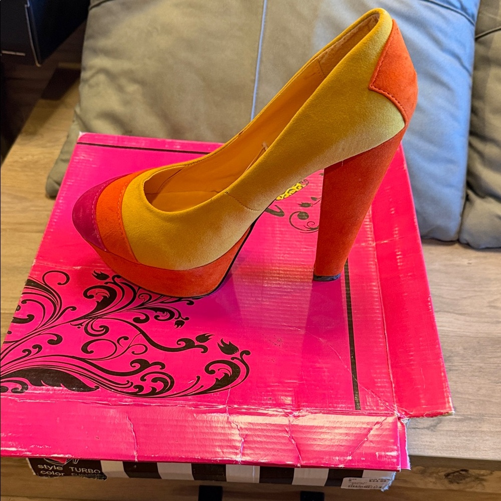 Colorblock Pointed-Toe Pumps in Pink, Orange & Yellow - Picture 2 of 4